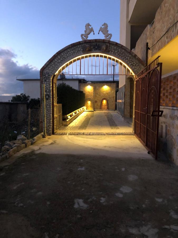 The Sunset Villa Leven Влёра Экстерьер фото